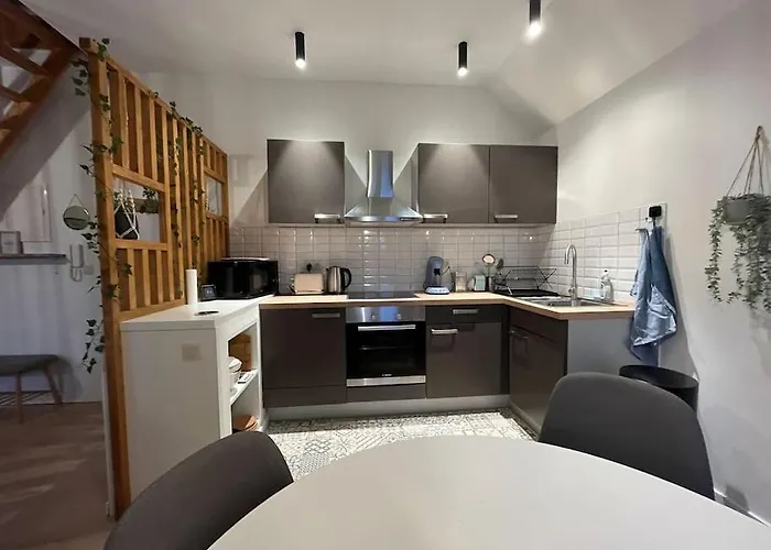 Daire Duplex Avec Parking A 100m De La