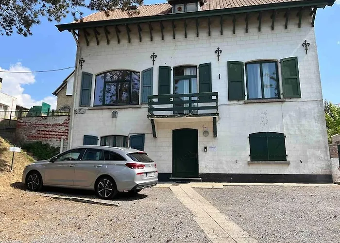 Duplex Avec Parking A 100m De La Daire De Panne